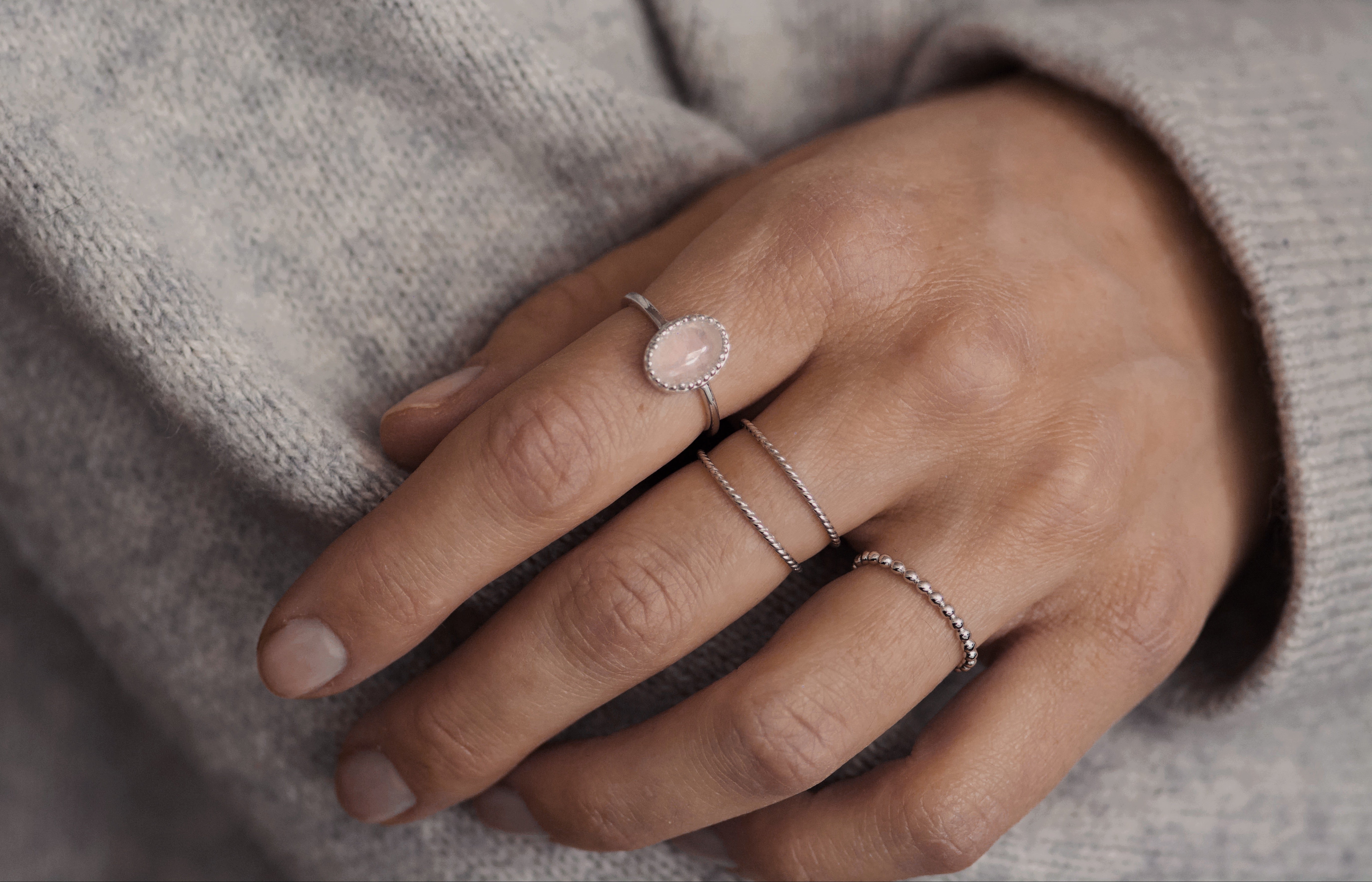 PU / Ring Dilara - Rosenquarz / Silber