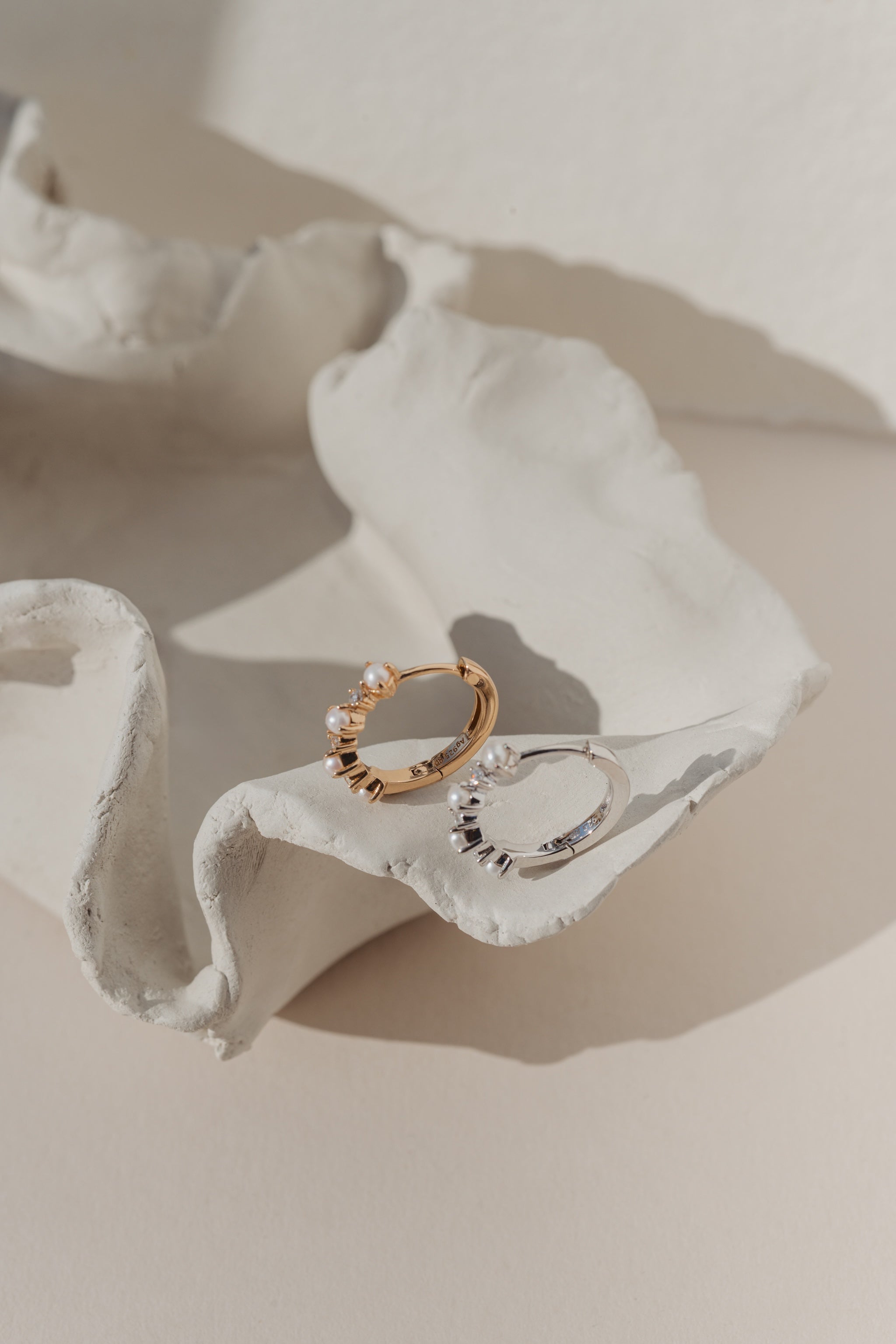 Boucle d'oreille Vega (16.5mm) - Doré champagne